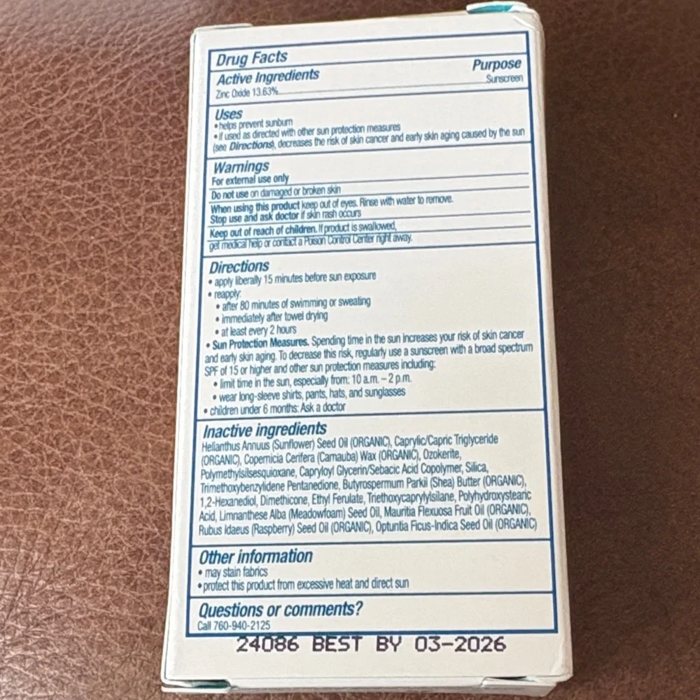 COOLA Mineral Sunscreen Stick - White‎ and Blue